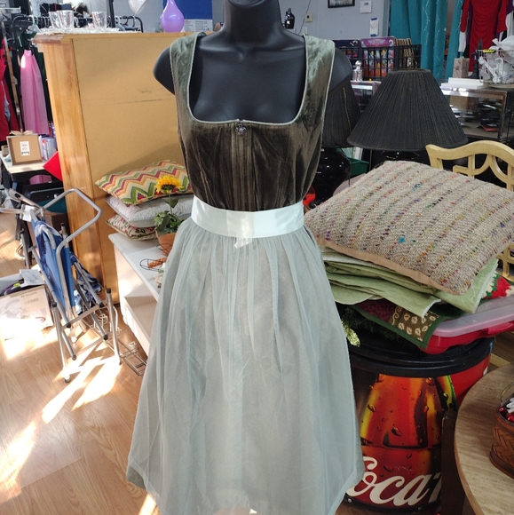 Medieval Renaissance Gothic Hunter Green Dress Medium - Picture 3 of 11